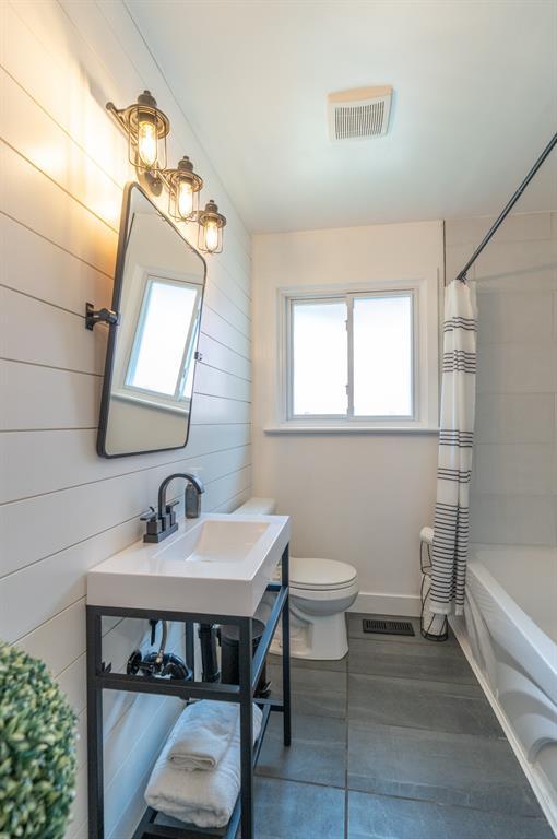 1212 Colborne Road, Sarnia, ON