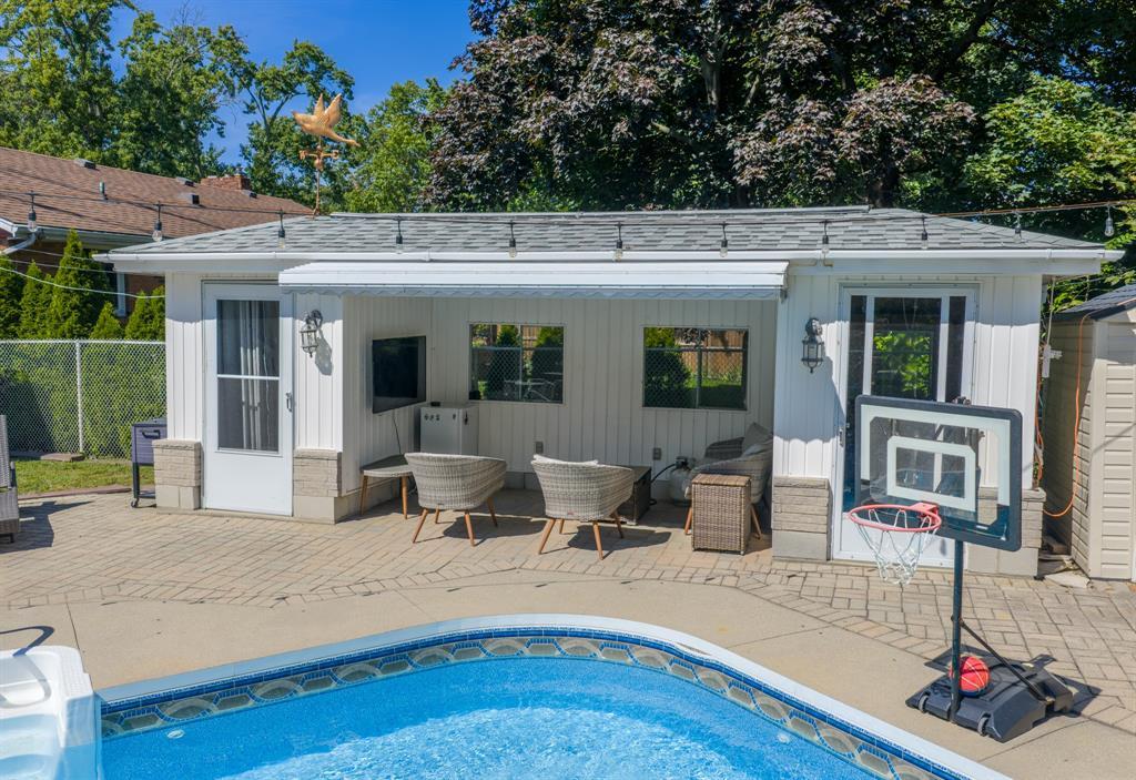 1212 Colborne Road, Sarnia, ON