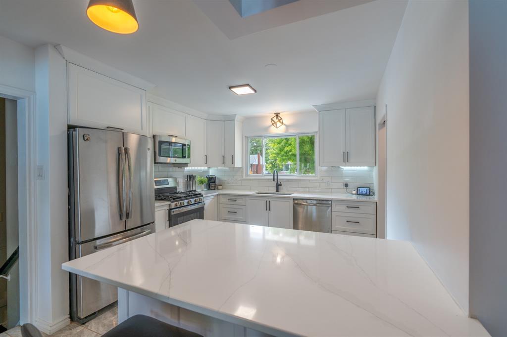 1212 Colborne Road, Sarnia, ON