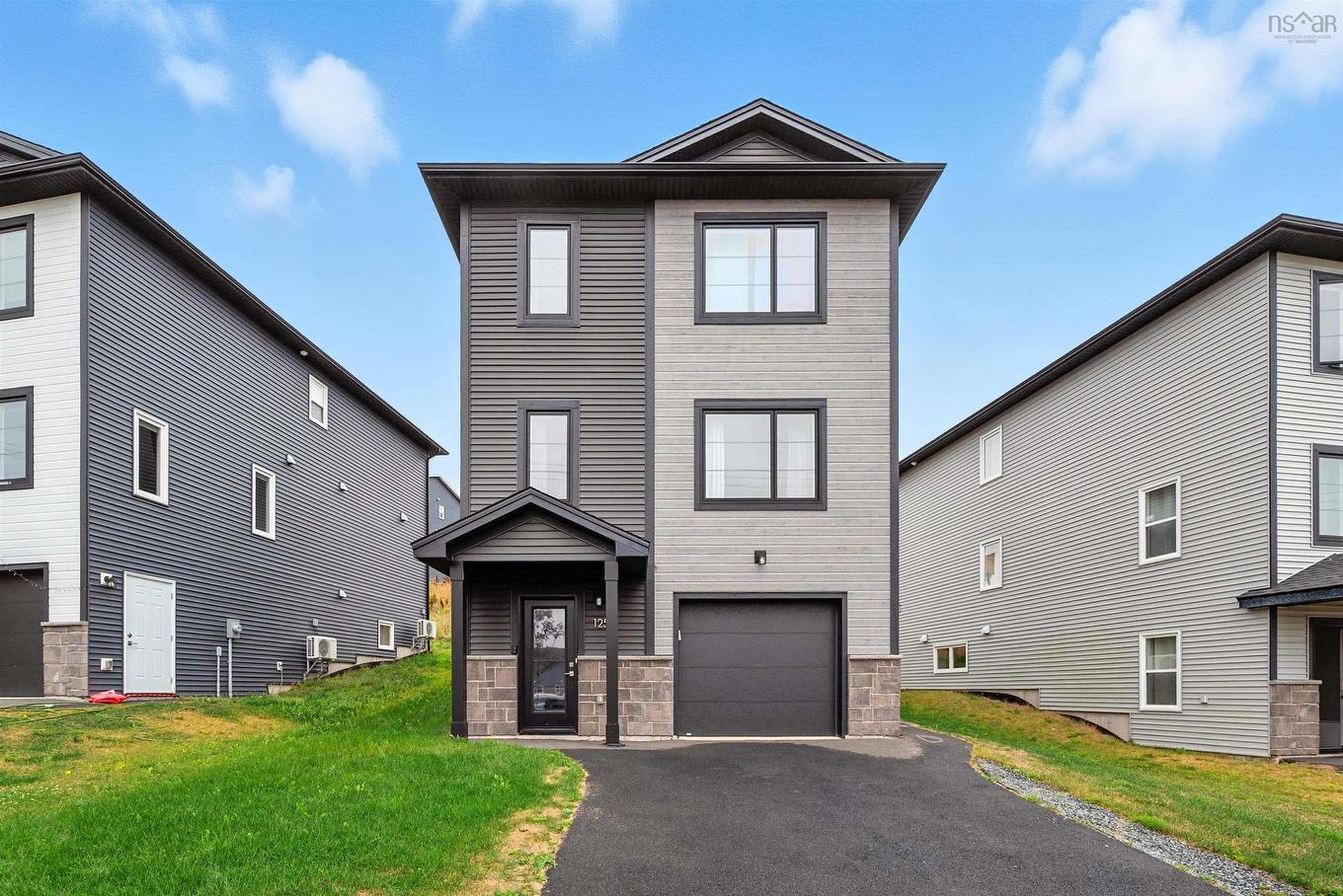 125 Higgins Avenue, Beechville, NS