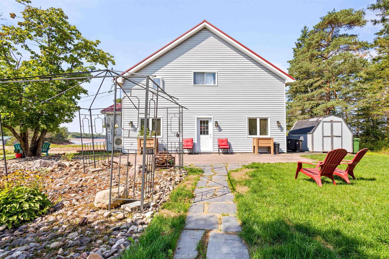 320 Main Street W, Stewiacke, NS