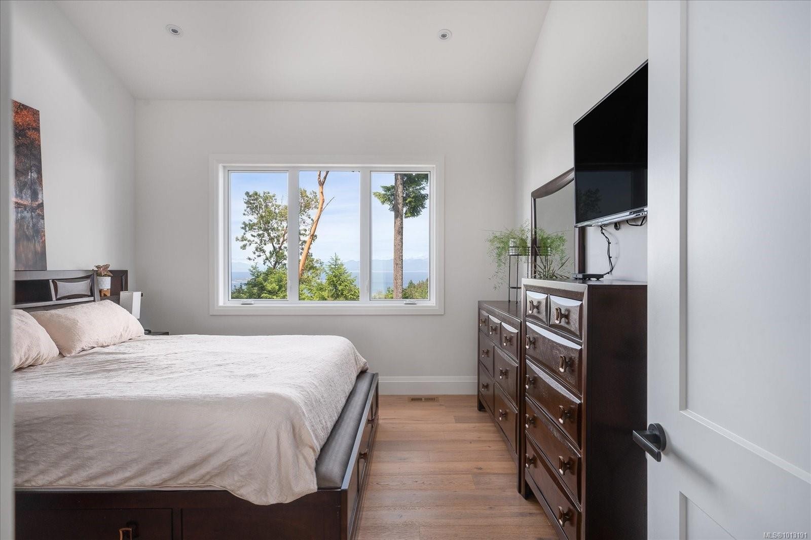 7336 High Ridge Cres, Lantzville, BC