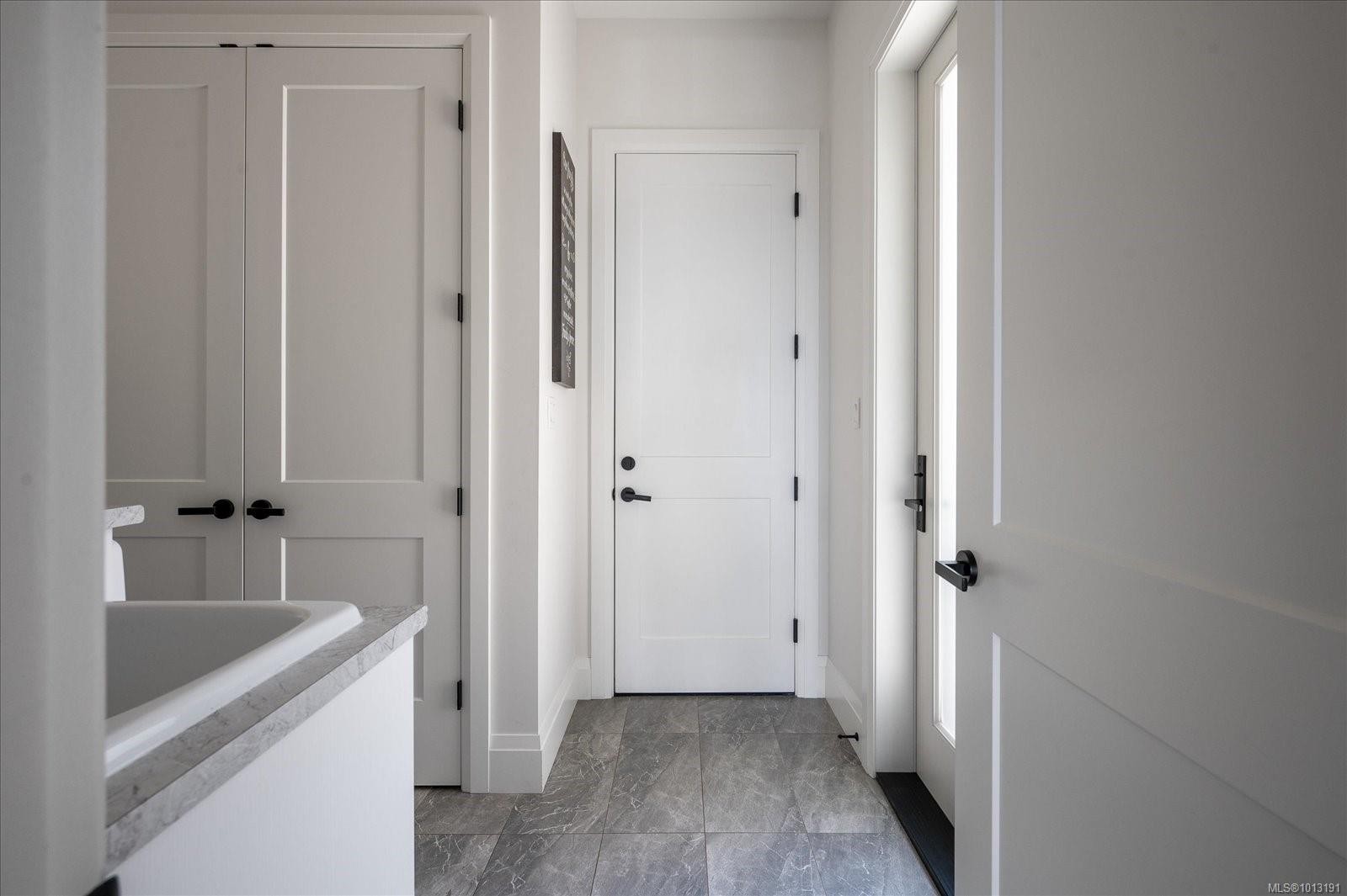 7336 High Ridge Cres, Lantzville, BC