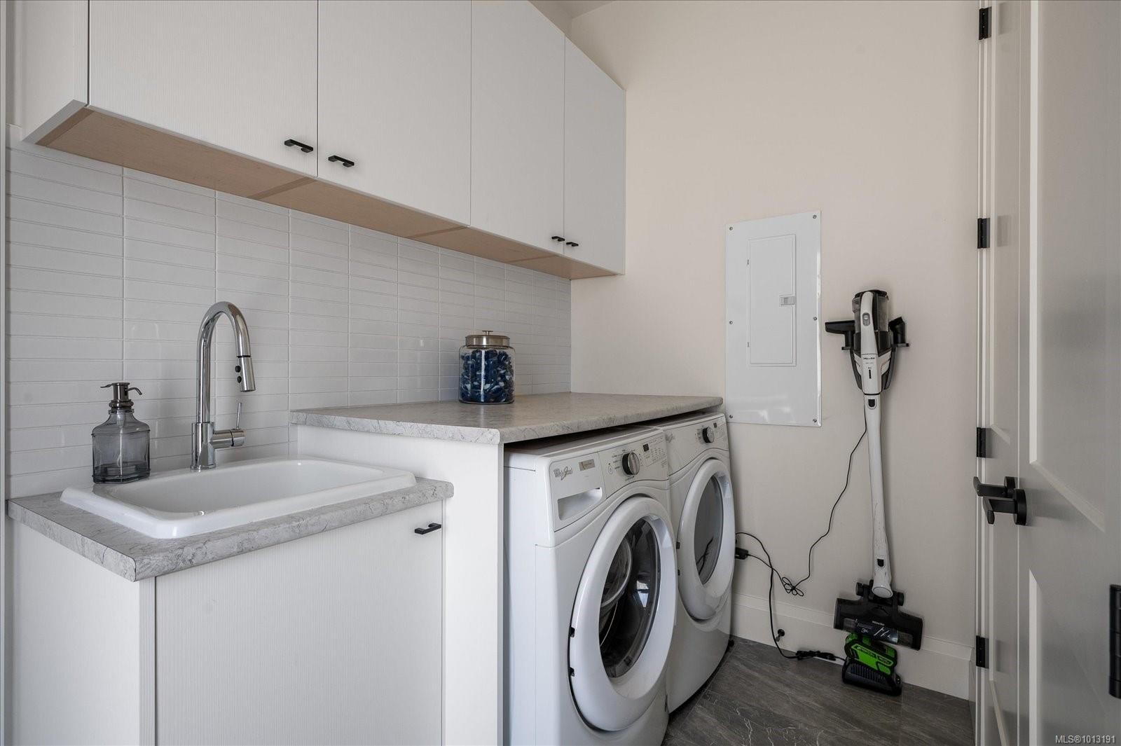 7336 High Ridge Cres, Lantzville, BC