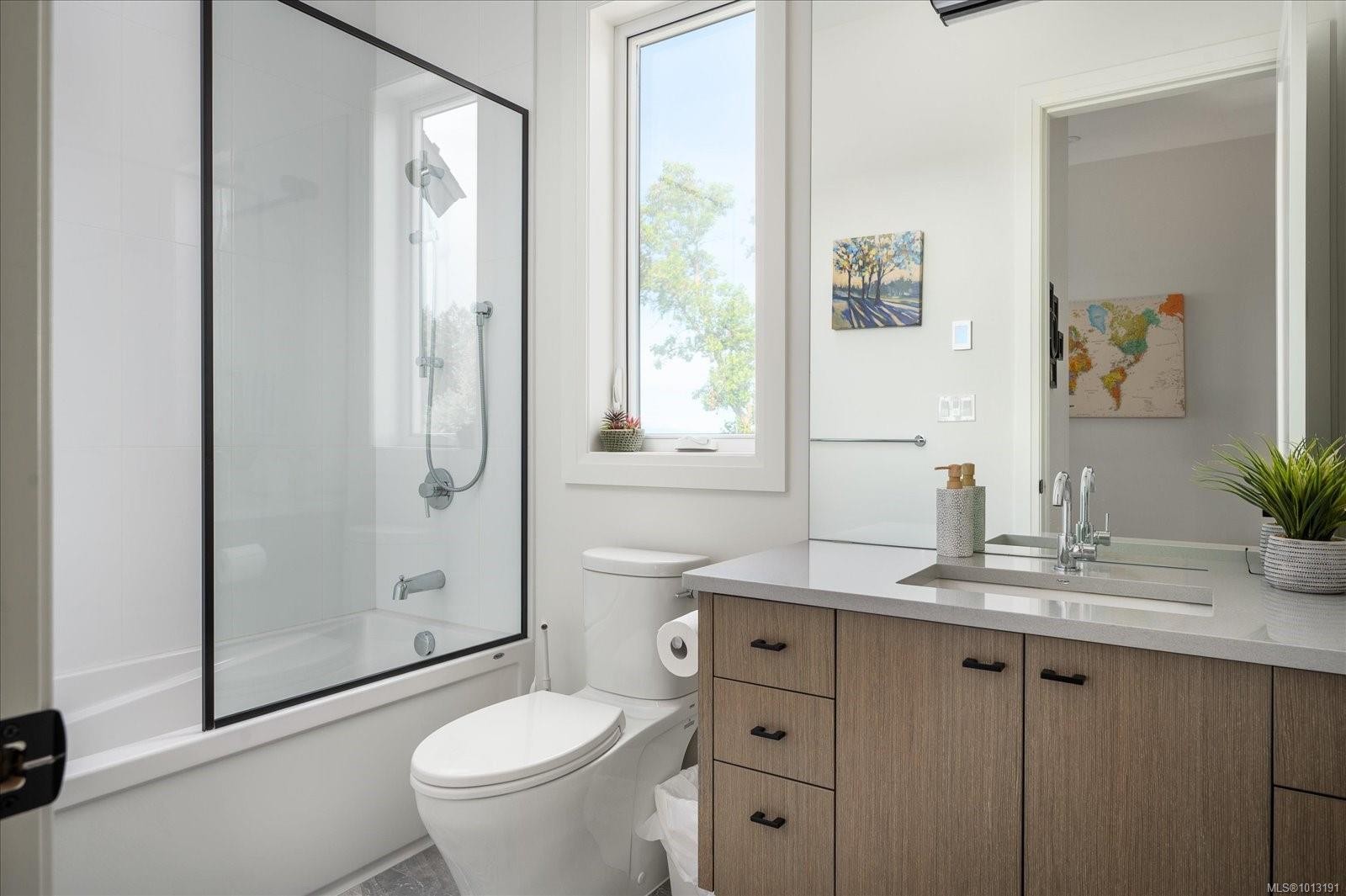 7336 High Ridge Cres, Lantzville, BC