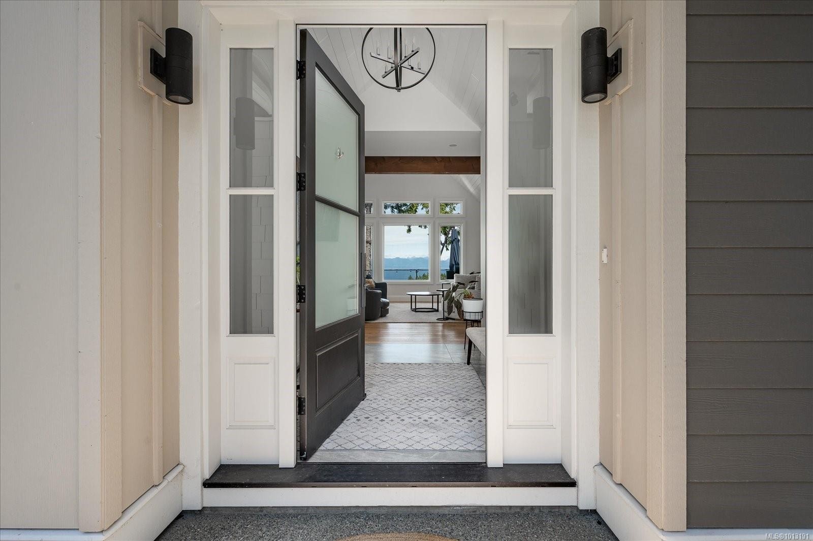 7336 High Ridge Cres, Lantzville, BC