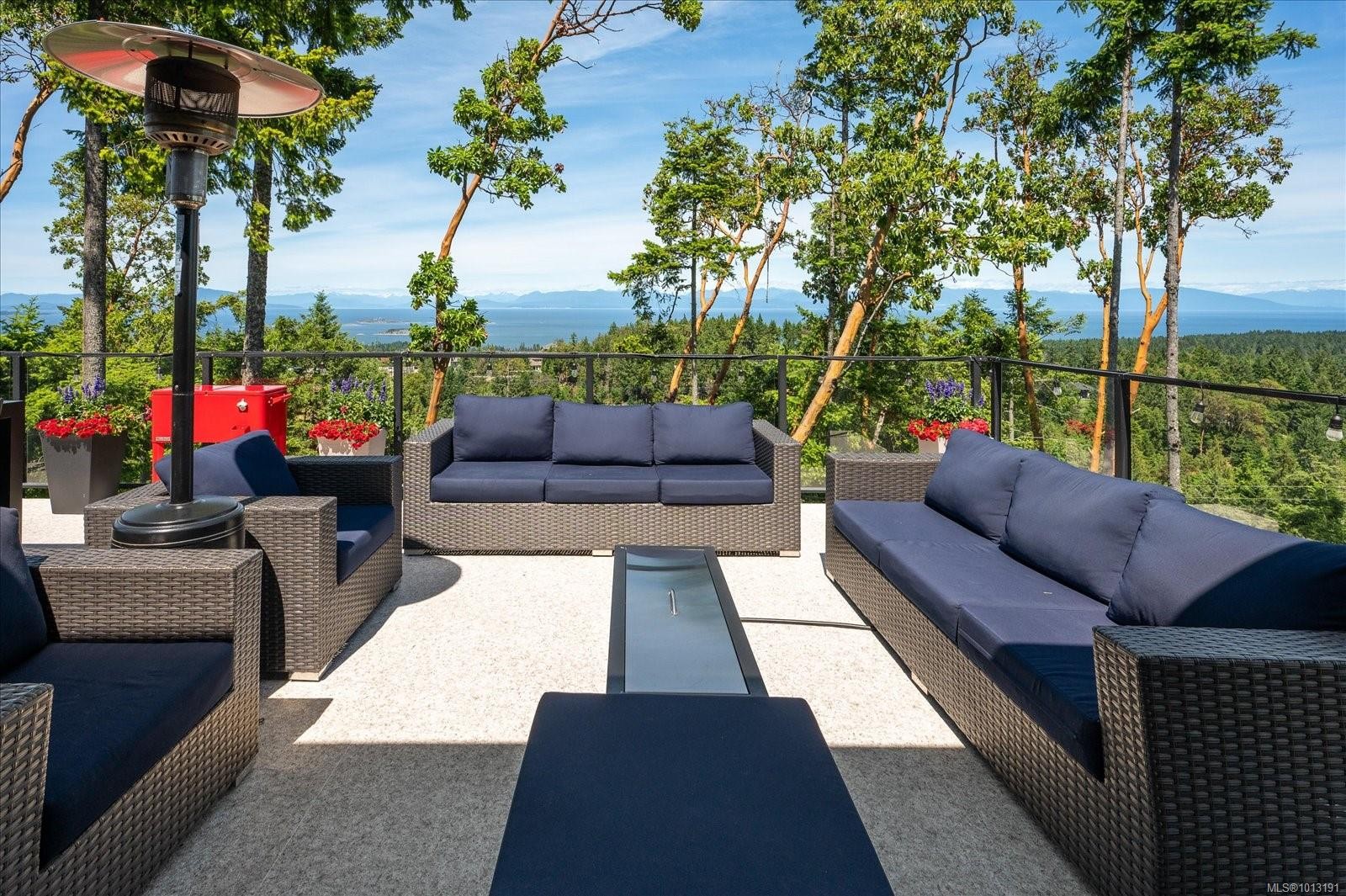 7336 High Ridge Cres, Lantzville, BC