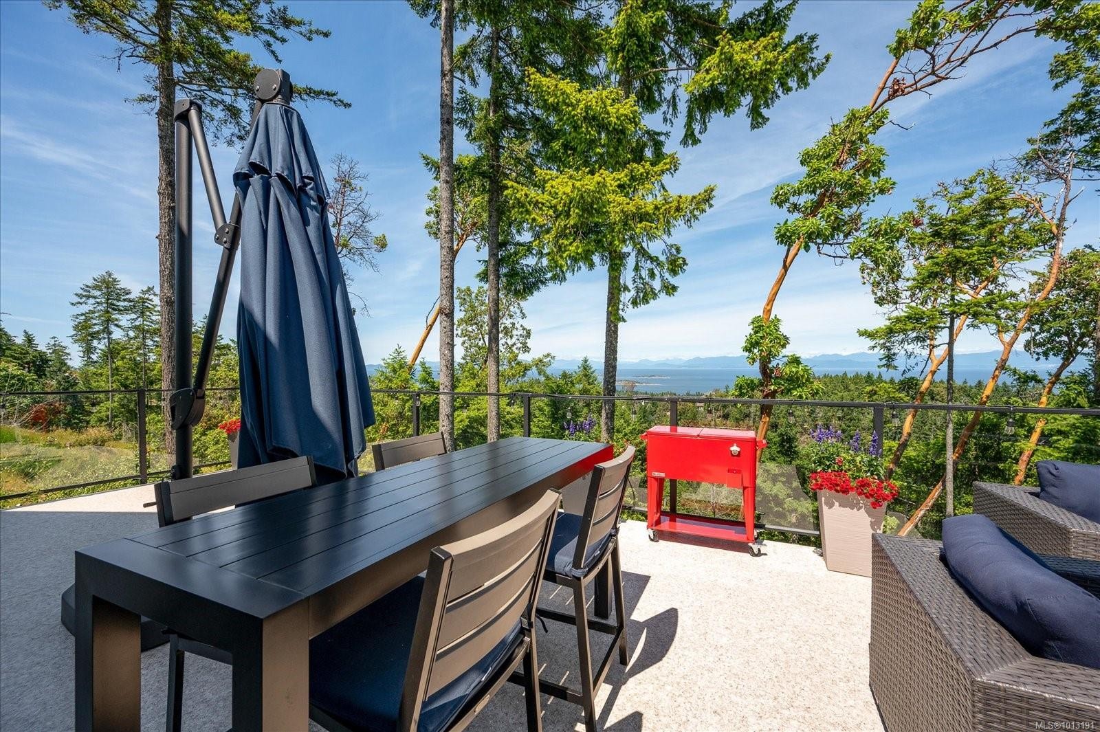 7336 High Ridge Cres, Lantzville, BC