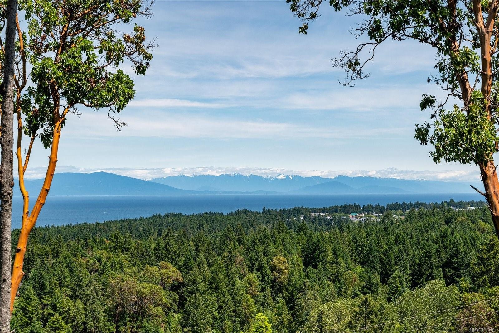 7336 High Ridge Cres, Lantzville, BC