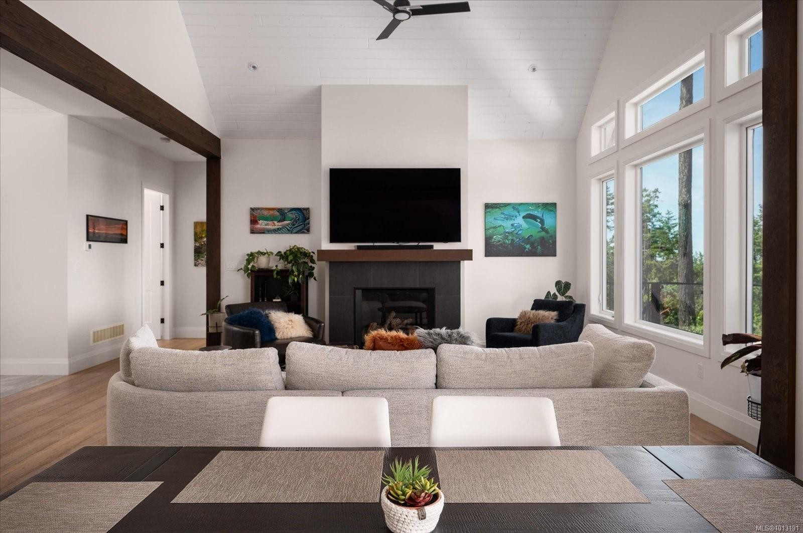 7336 High Ridge Cres, Lantzville, BC