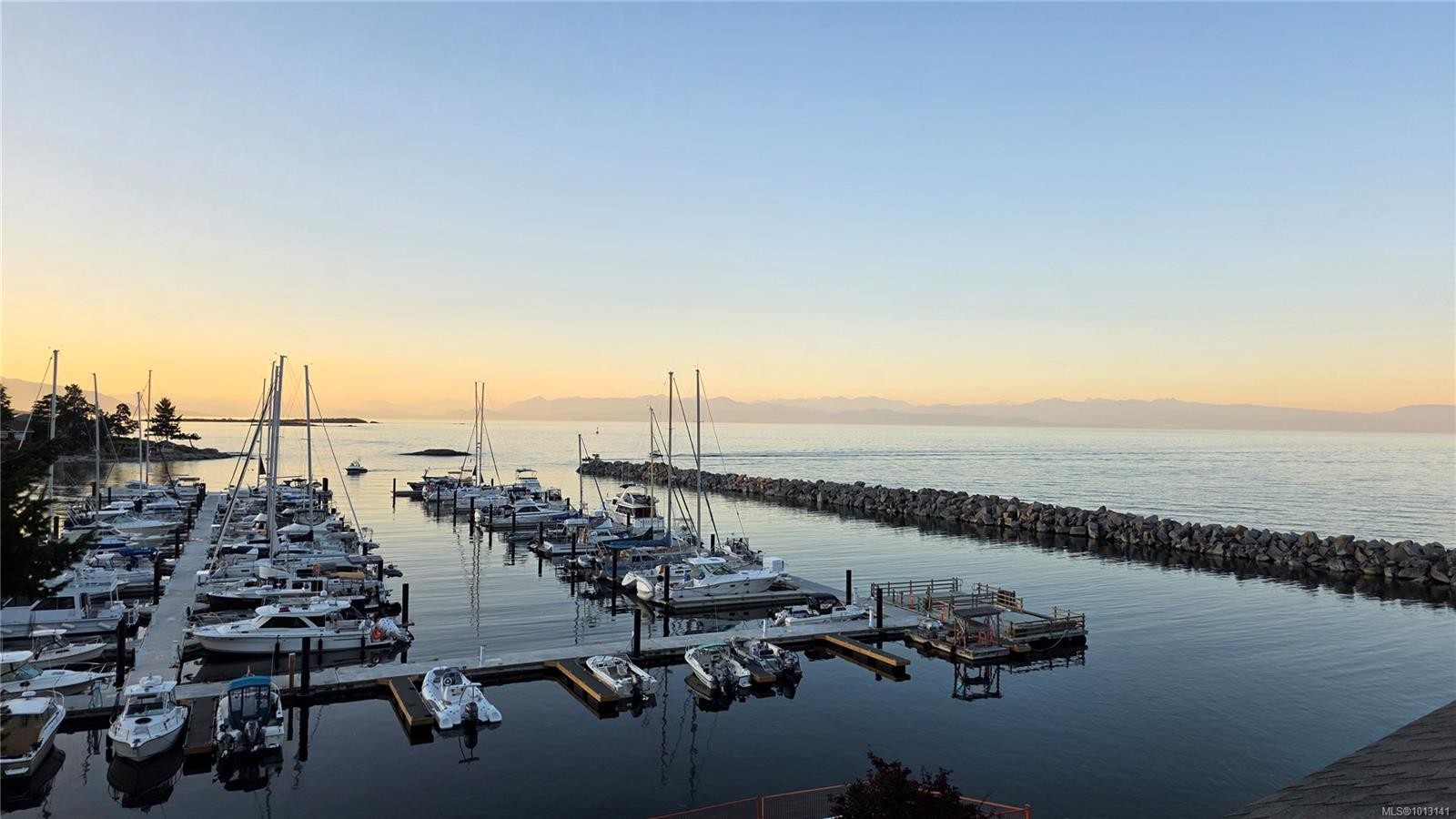 302-3555 Outrigger Rd, Nanoose Bay, BC - Outdoor With Body Of Water With View