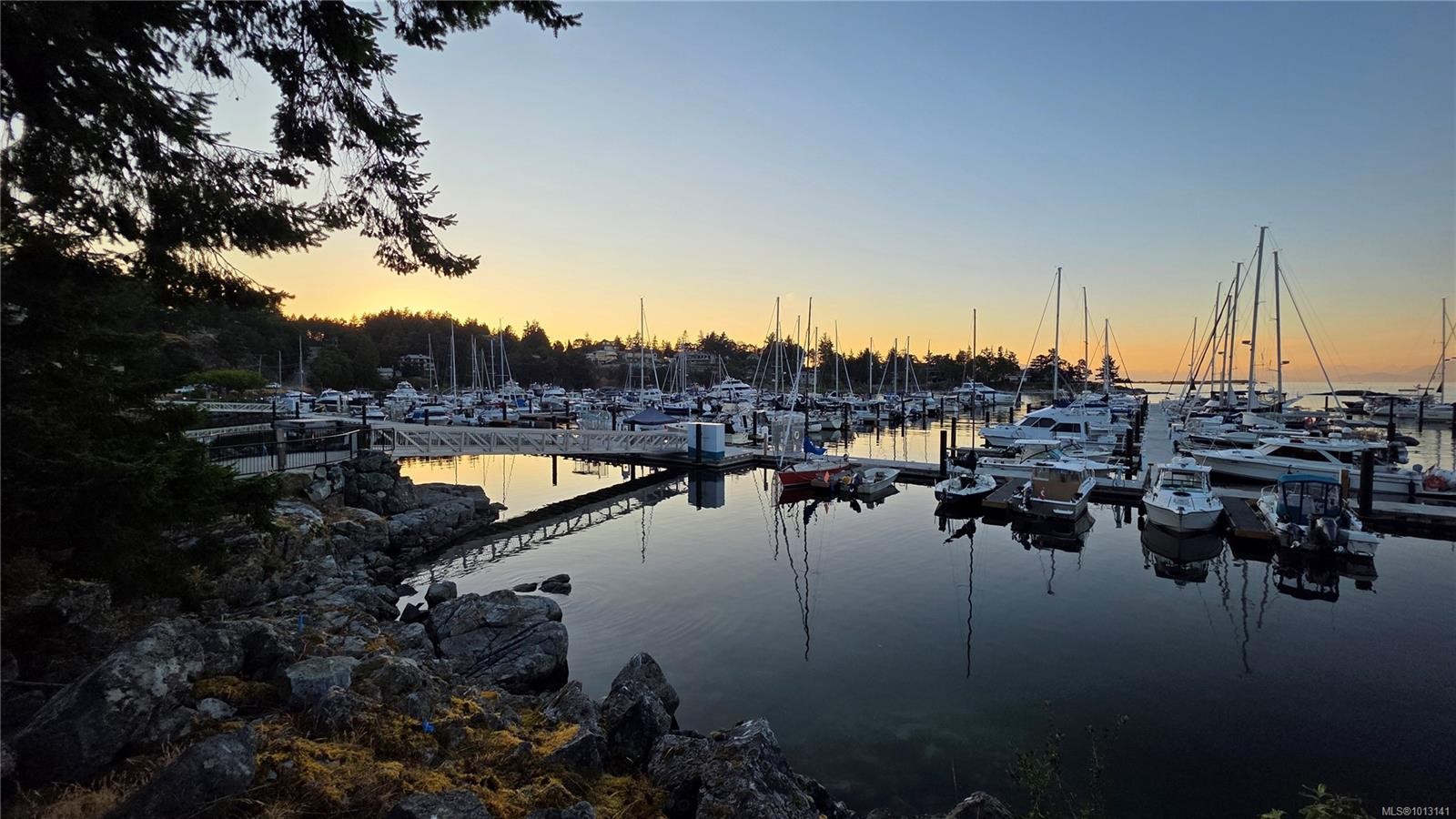 302-3555 Outrigger Rd, Nanoose Bay, BC - Outdoor With Body Of Water With View
