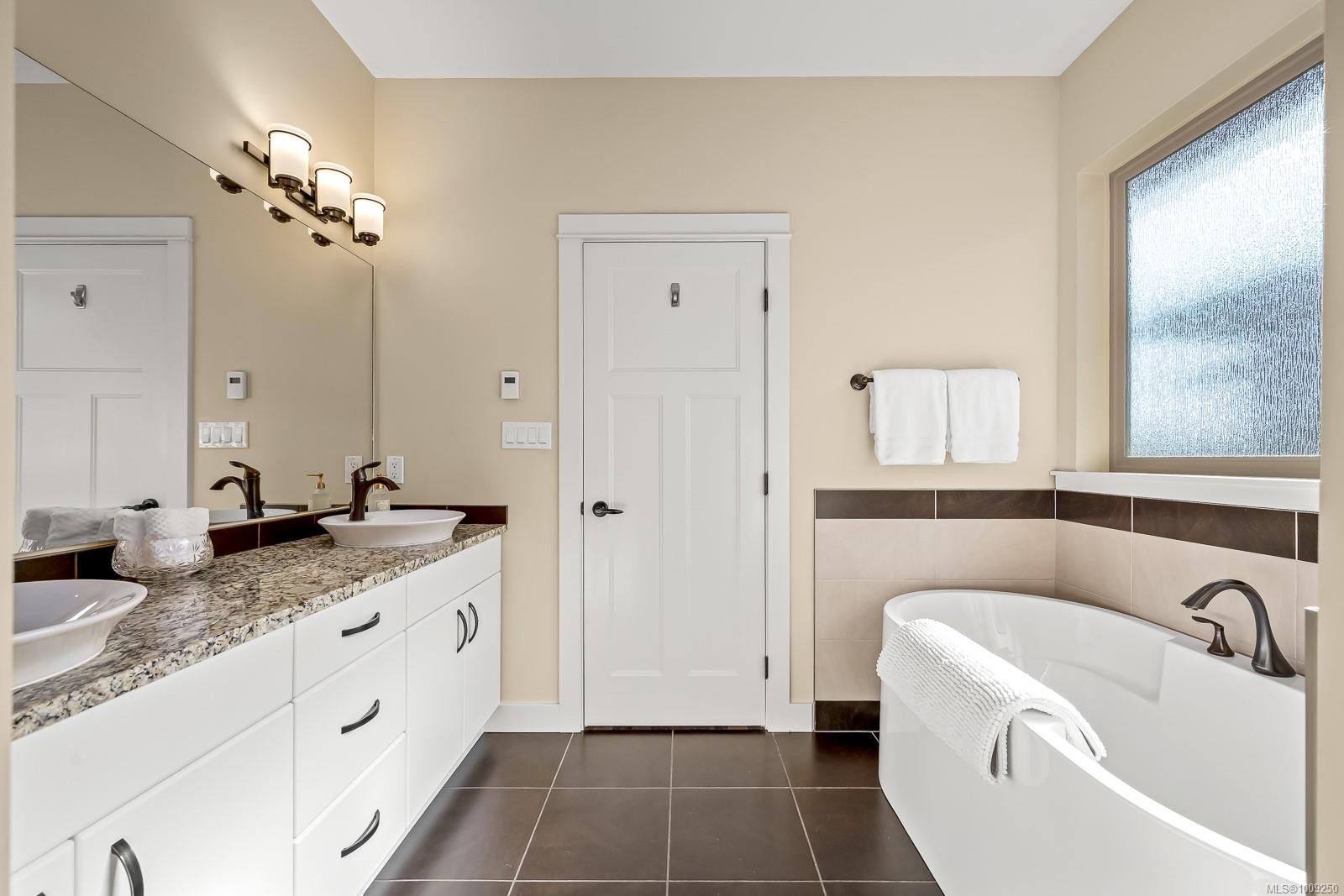 942 Timberline Dr, Campbell River, BC