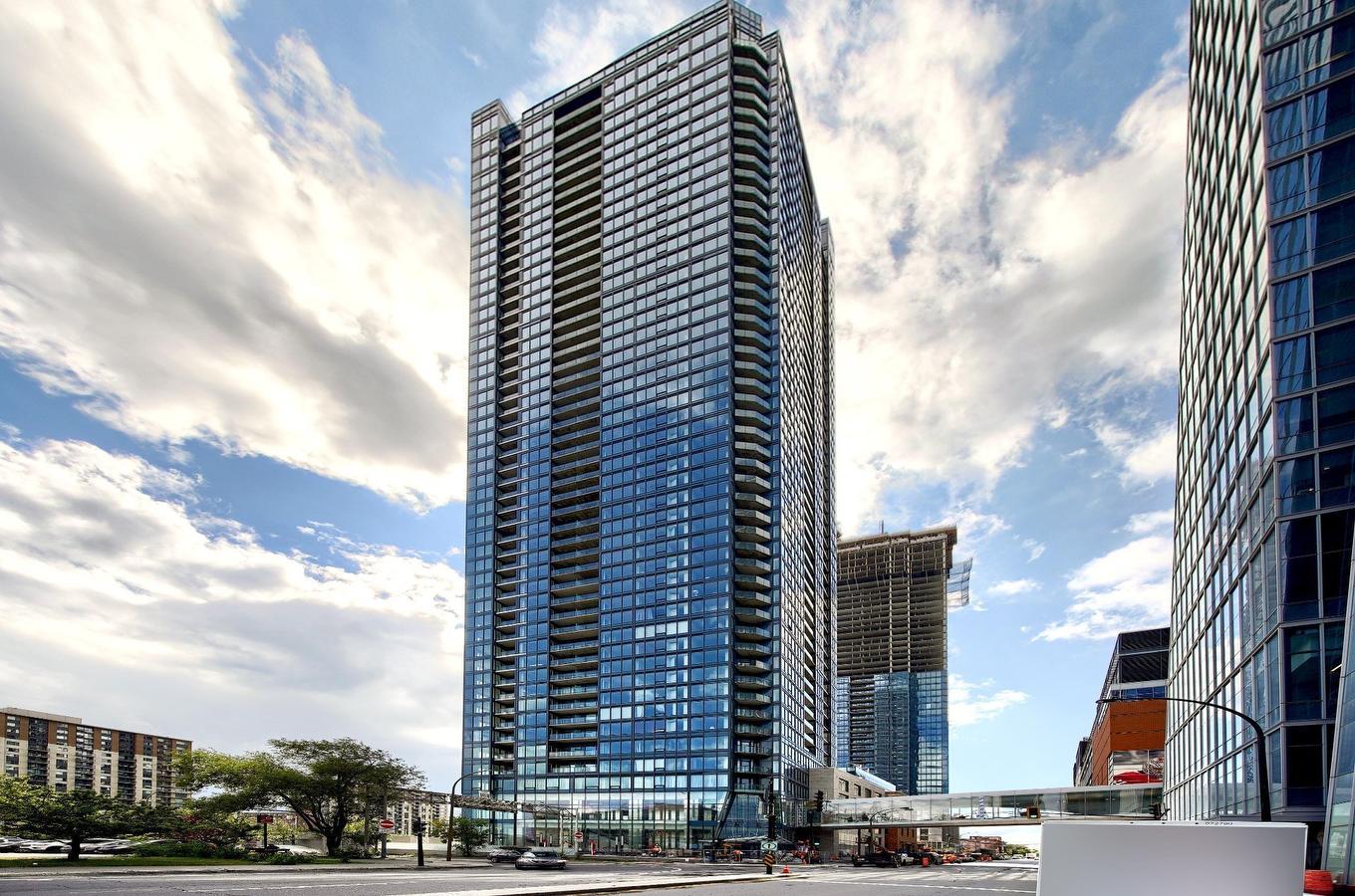 Exterior - Th6-1188 Rue St-Antoine O., Montréal (Ville-Marie), QC - Outdoor With Facade