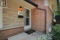 700 Glengyle Cres -