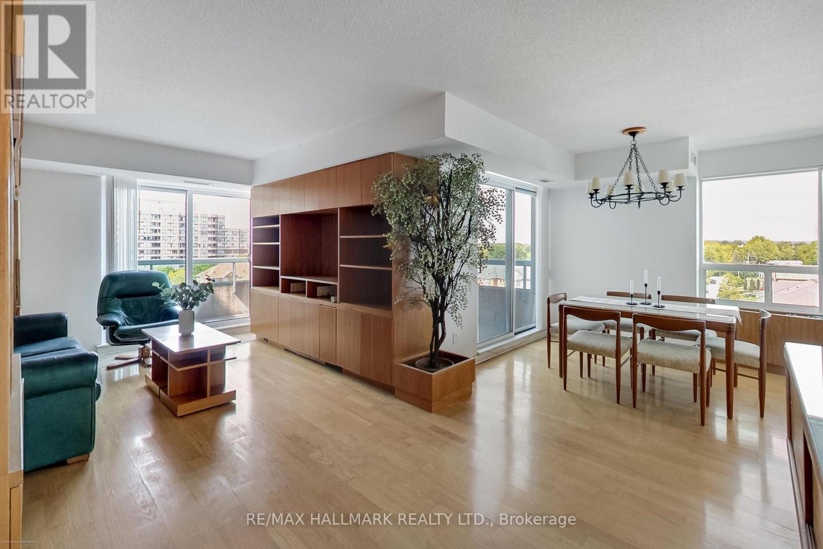 Living Room & Separate Dining Room - 702 - 5 Emerald Lane, Vaughan, ON - Indoor