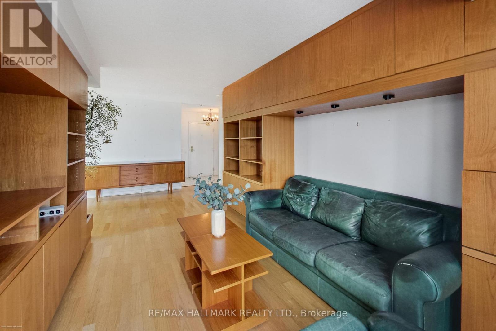 Laundry In Hall - 702 - 5 Emerald Lane, Vaughan, ON - Indoor Photo Showing Living Room