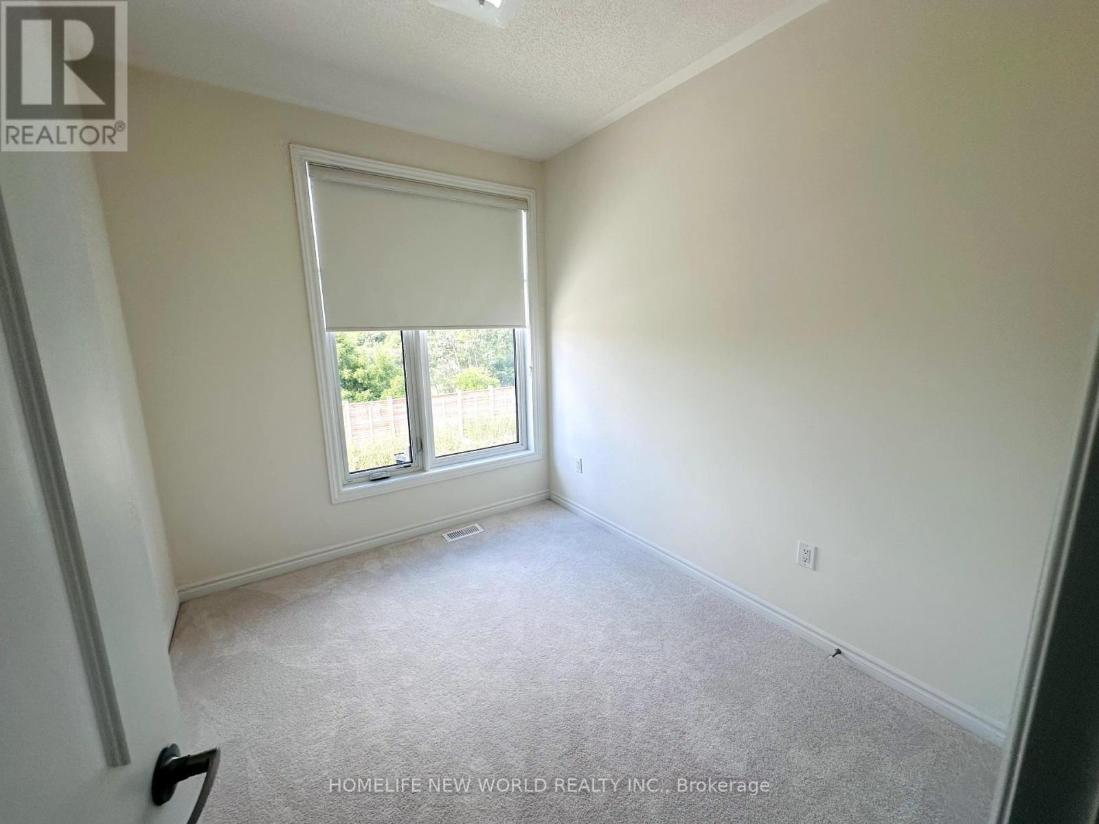 33 Drainie Street, Vaughan, ON - Indoor Photo Showing Other Room