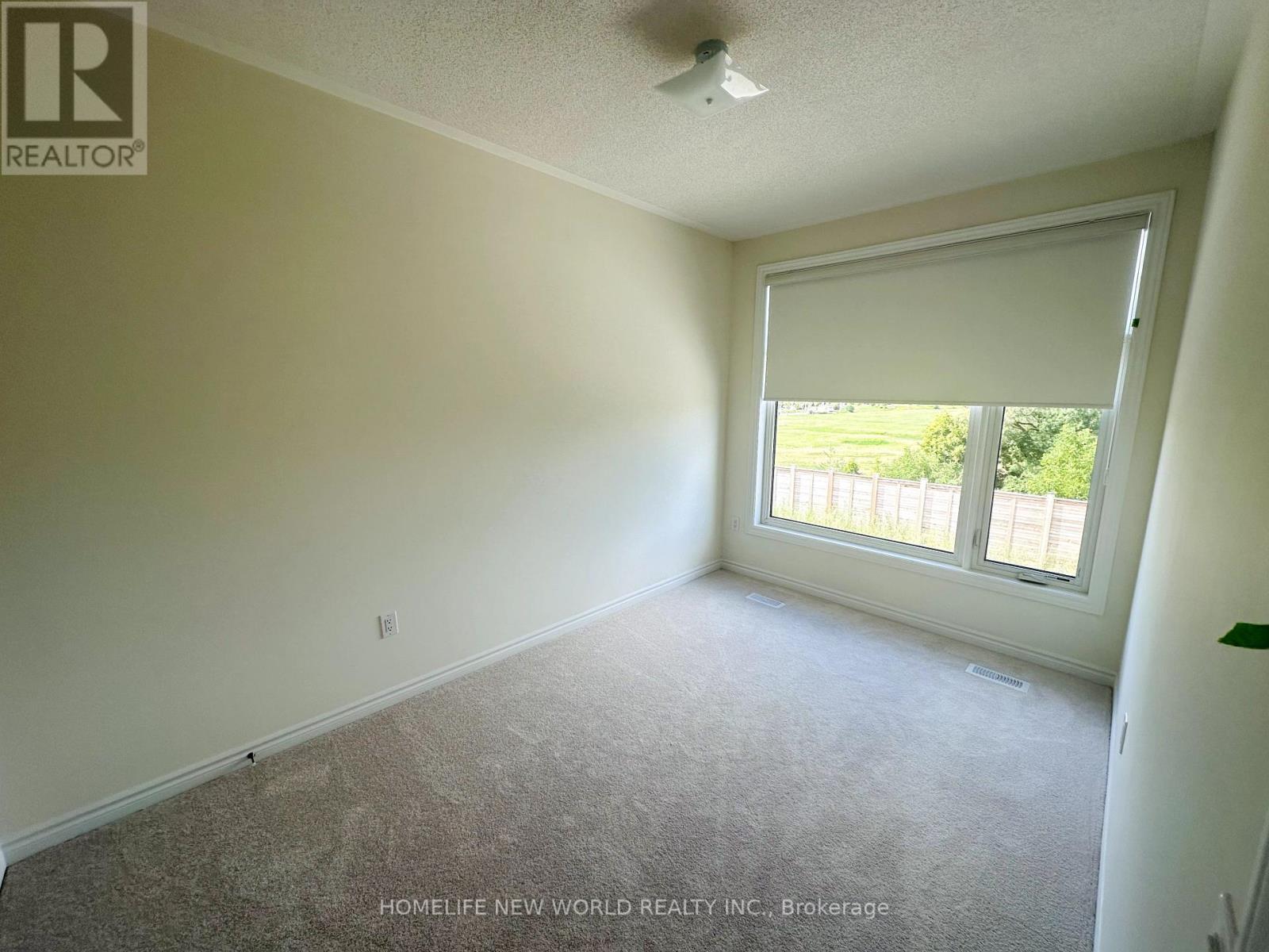 33 Drainie Street, Vaughan, ON - Indoor Photo Showing Other Room