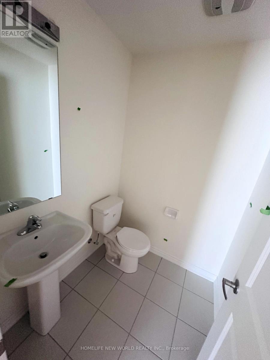 33 Drainie Street, Vaughan, ON - Indoor Photo Showing Bathroom