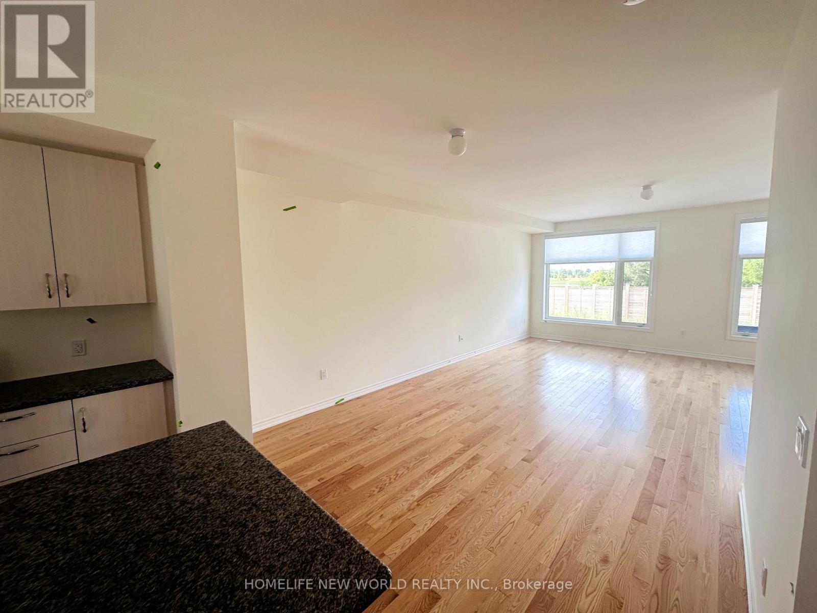 33 Drainie Street, Vaughan, ON - Indoor Photo Showing Other Room