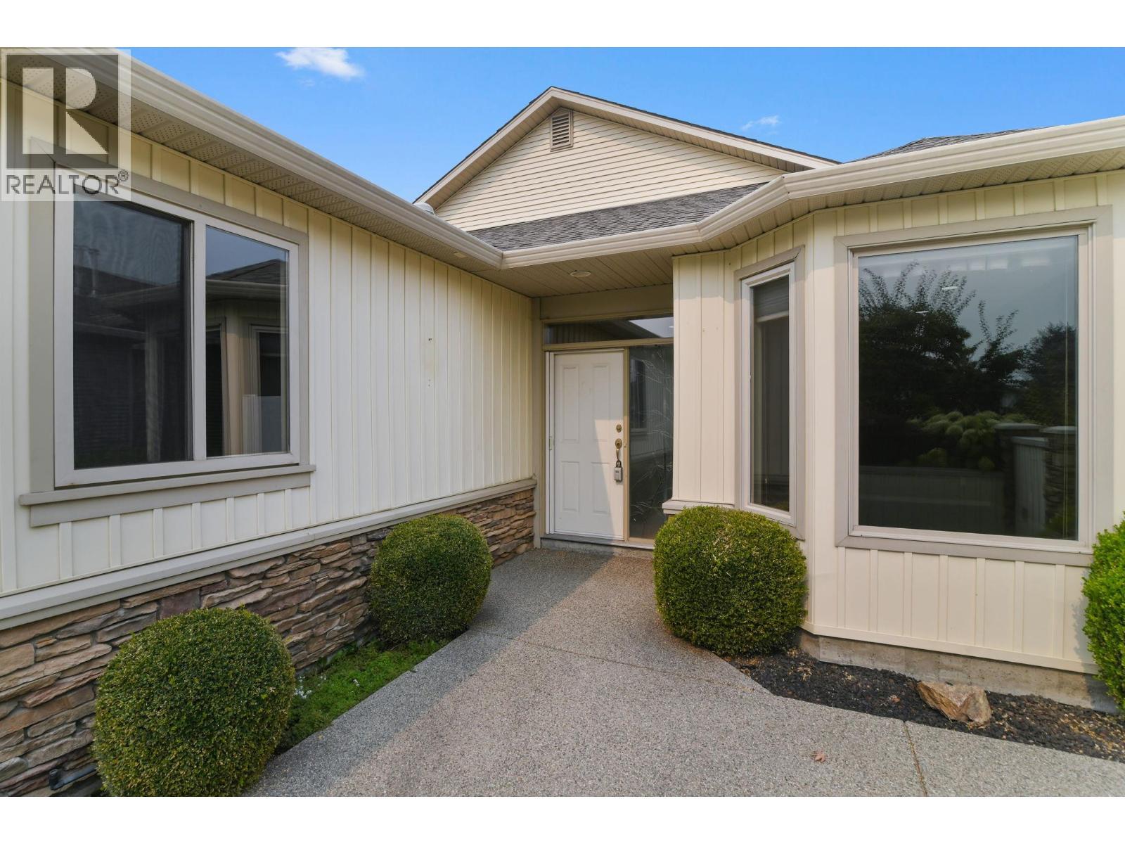 2365 Stillingfleet Road Unit# 39, Kelowna, BC - Outdoor