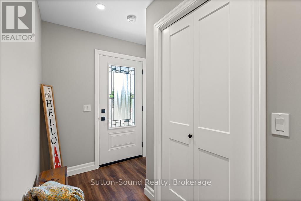 3 - 18 Maple Golf Crescent, Northern Bruce Peninsula, ON - Indoor Photo Showing Other Room