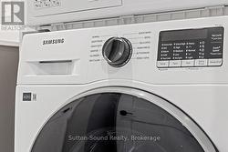 New appliances included -