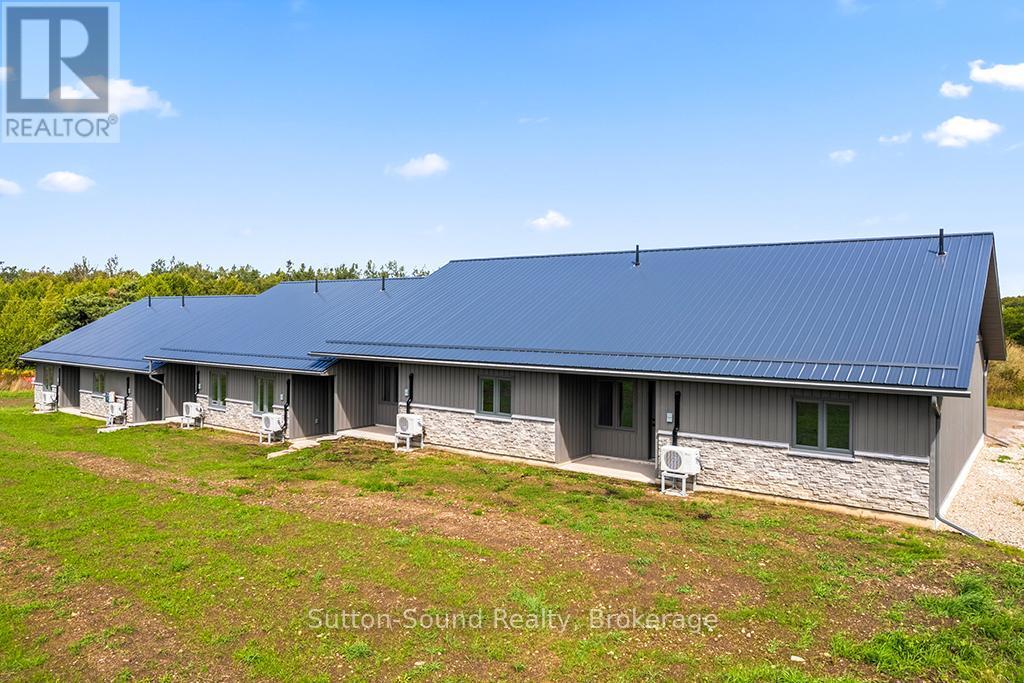 3 - 18 Maple Golf Crescent, Northern Bruce Peninsula, ON - Outdoor