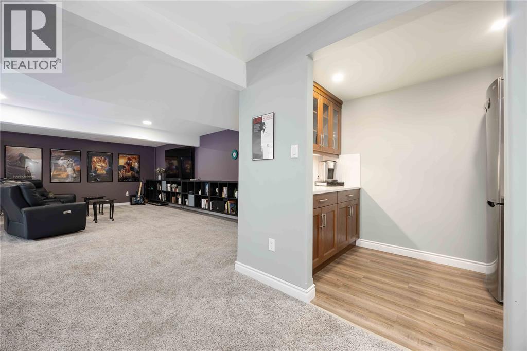 123 Cassandra Boulevard, Sarnia, ON - Indoor