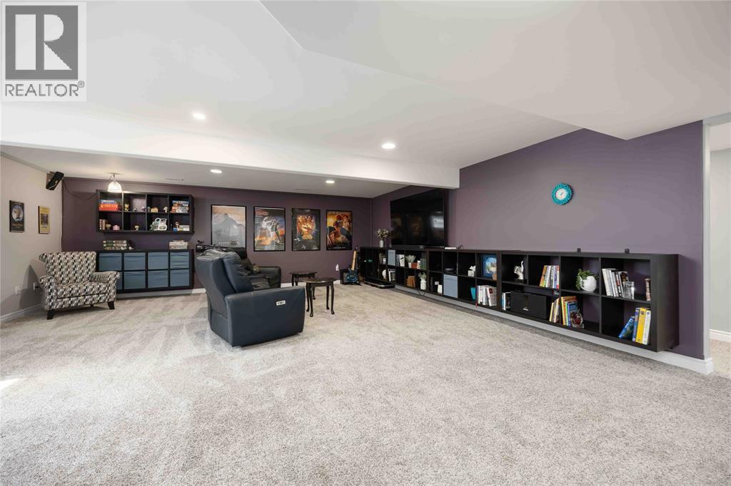 123 Cassandra Boulevard, Sarnia, ON - Indoor