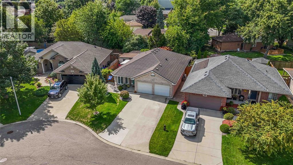 123 Cassandra Boulevard, Sarnia, ON - Outdoor