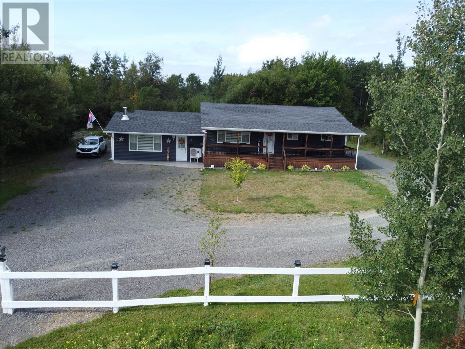 46 Main Street, Brown'S Arm, NL - Outdoor
