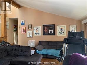 1360 Hwy 17, Algoma Mills, ON - Indoor Photo Showing Living Room