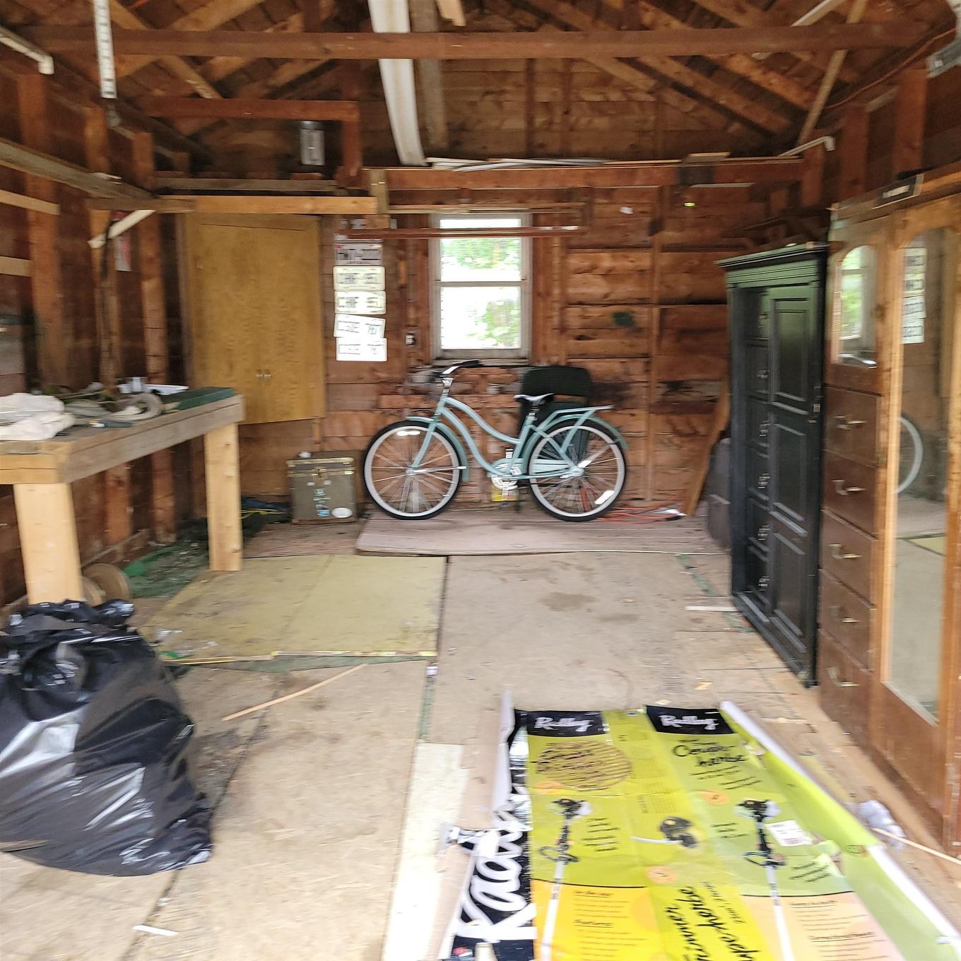 22 & 24 Mona Drive, Manitouwadge, ON - Indoor