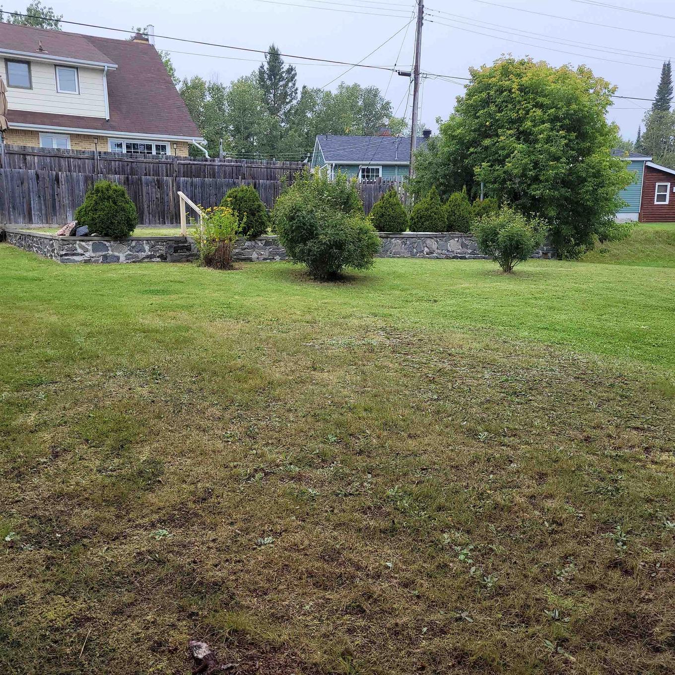 22 & 24 Mona Drive, Manitouwadge, ON - Outdoor