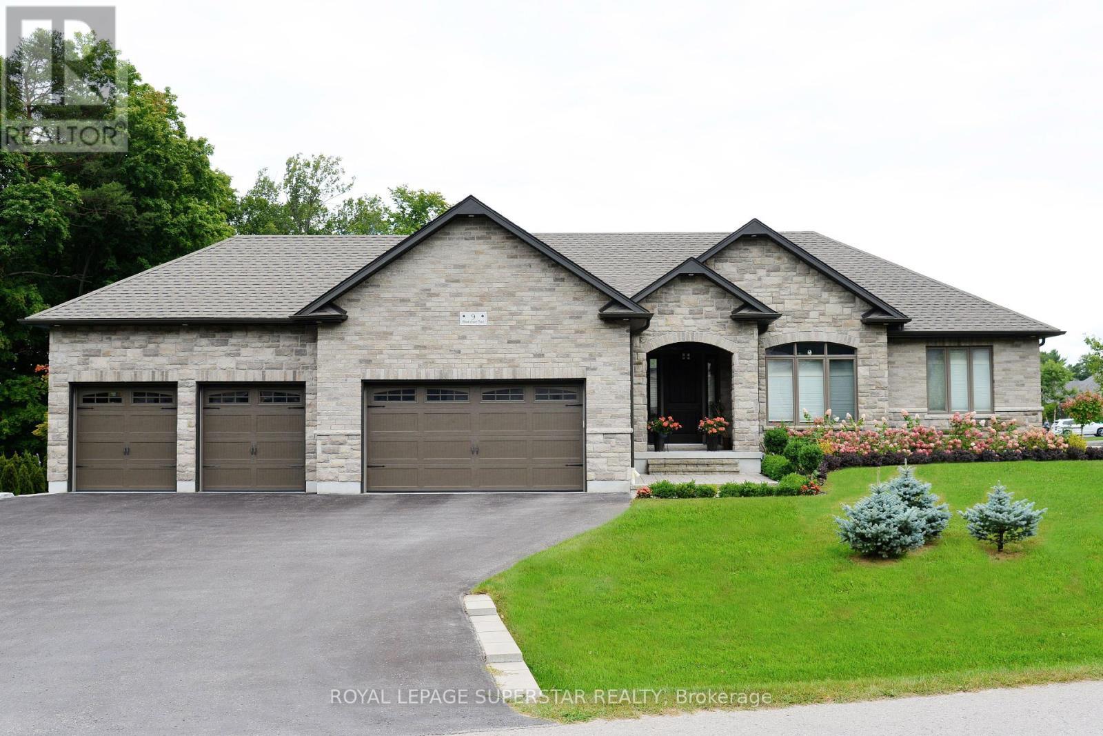 9 Black Creek Trail, Springwater, ON - Outdoor With Facade