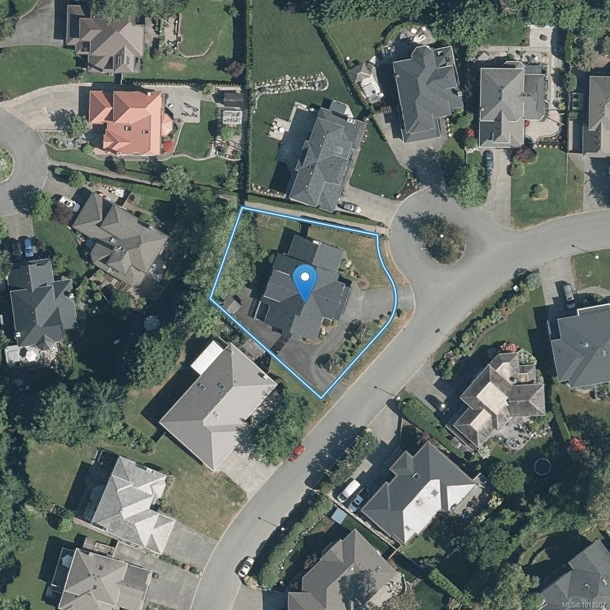 772 Wesley Crt, Saanich, BC