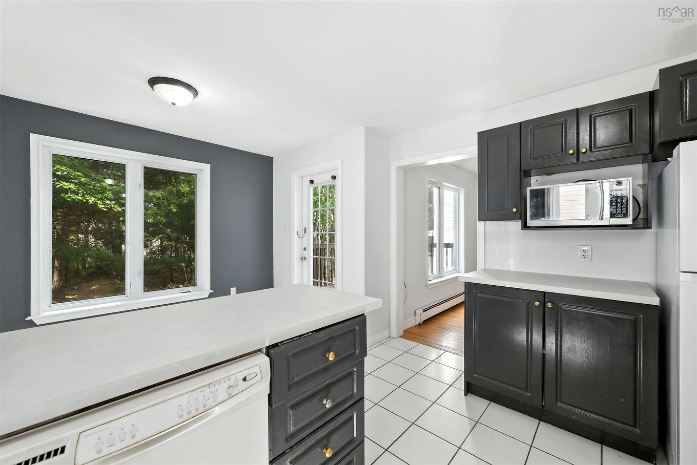 91 Oceanview Drive, Bedford, NS