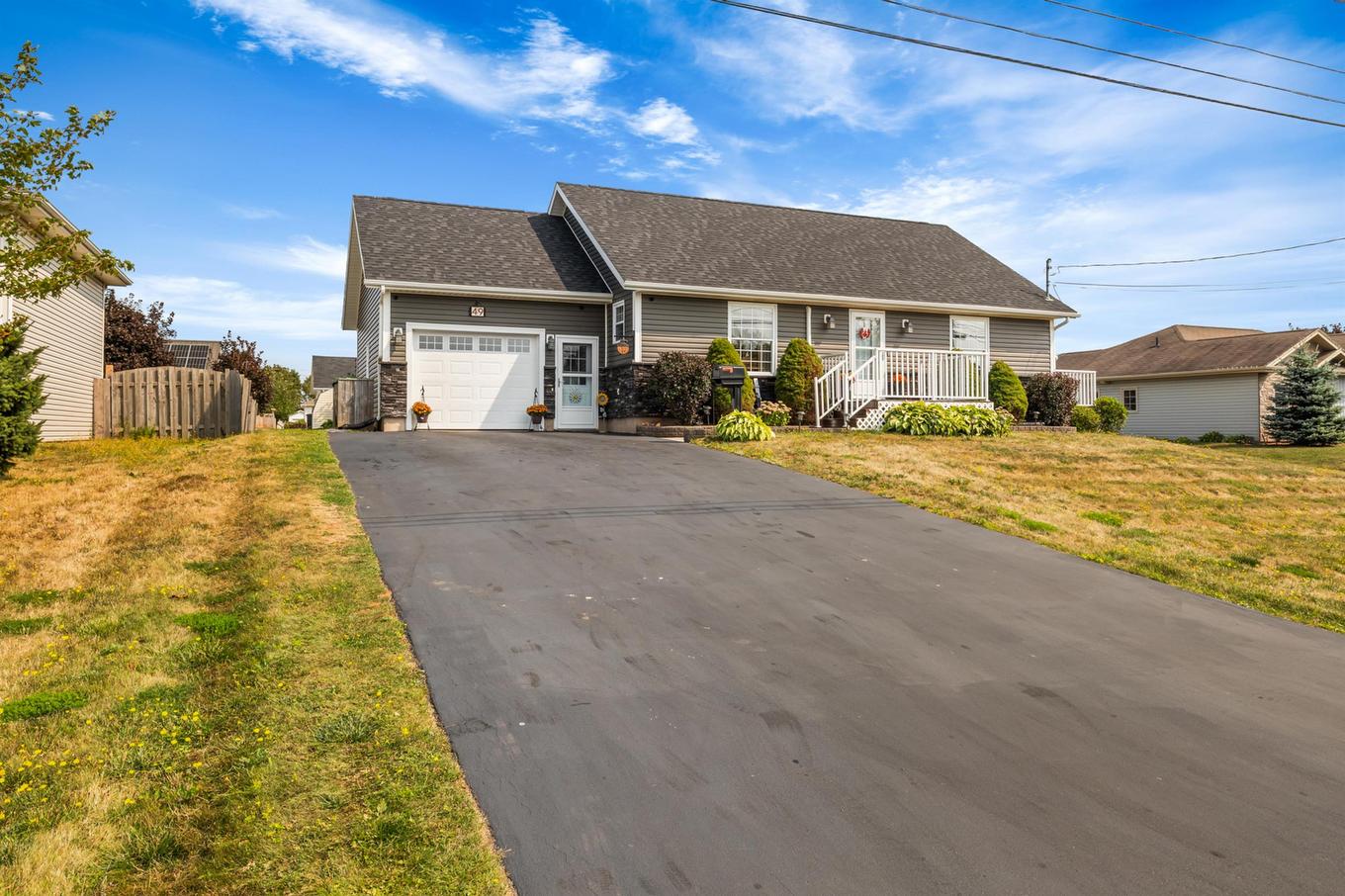 49 Hallie Drive, Summerside, PE
