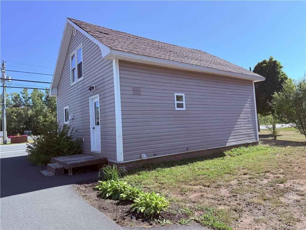 345 1Ere Rue, Shippagan, NB