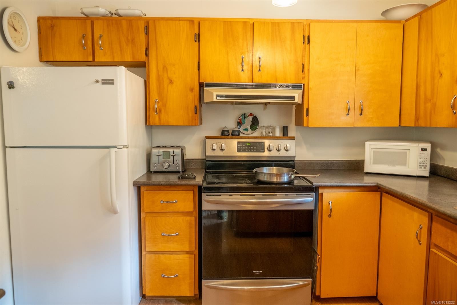 4609 Sailor Rd, Pender Island, BC