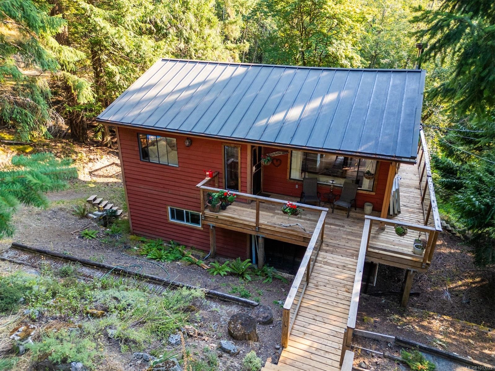 4609 Sailor Rd, Pender Island, BC