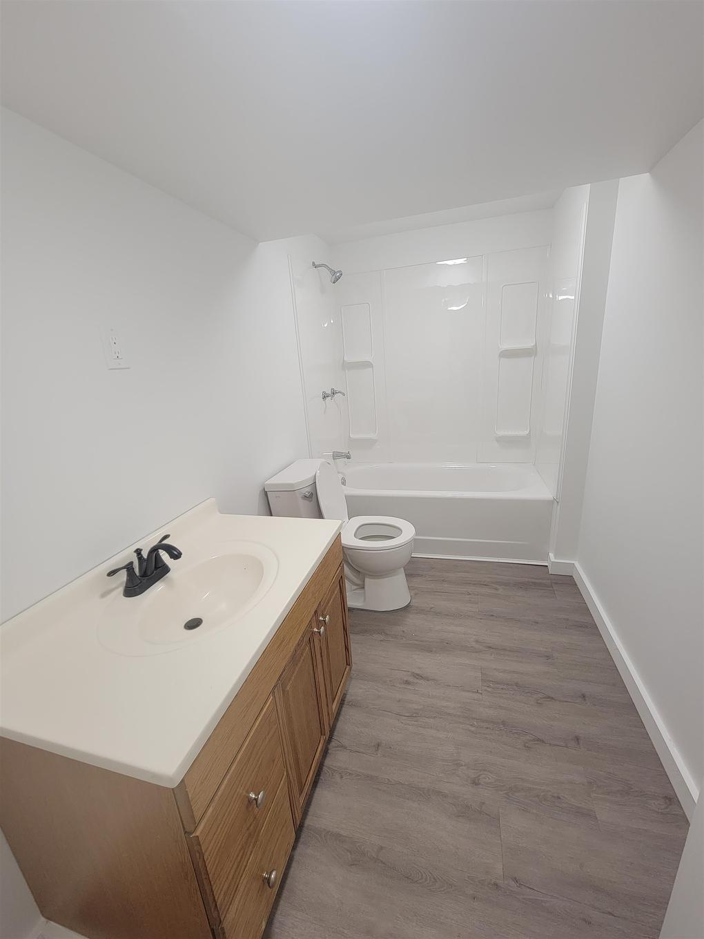 613 Third Street W, Fort Frances, ON - Indoor Photo Showing Bathroom