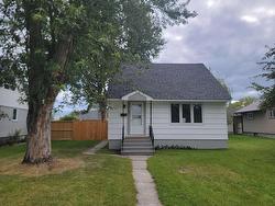 613 Third Street W Fort Frances, ON P9A 3B3