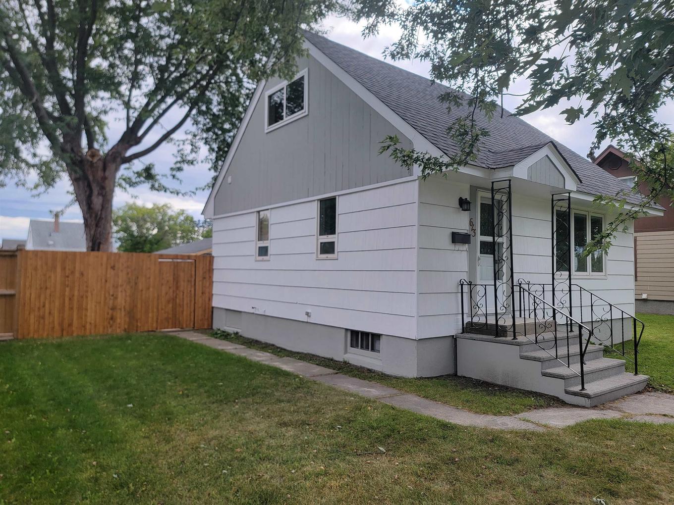 613 Third Street W, Fort Frances, ON - Outdoor