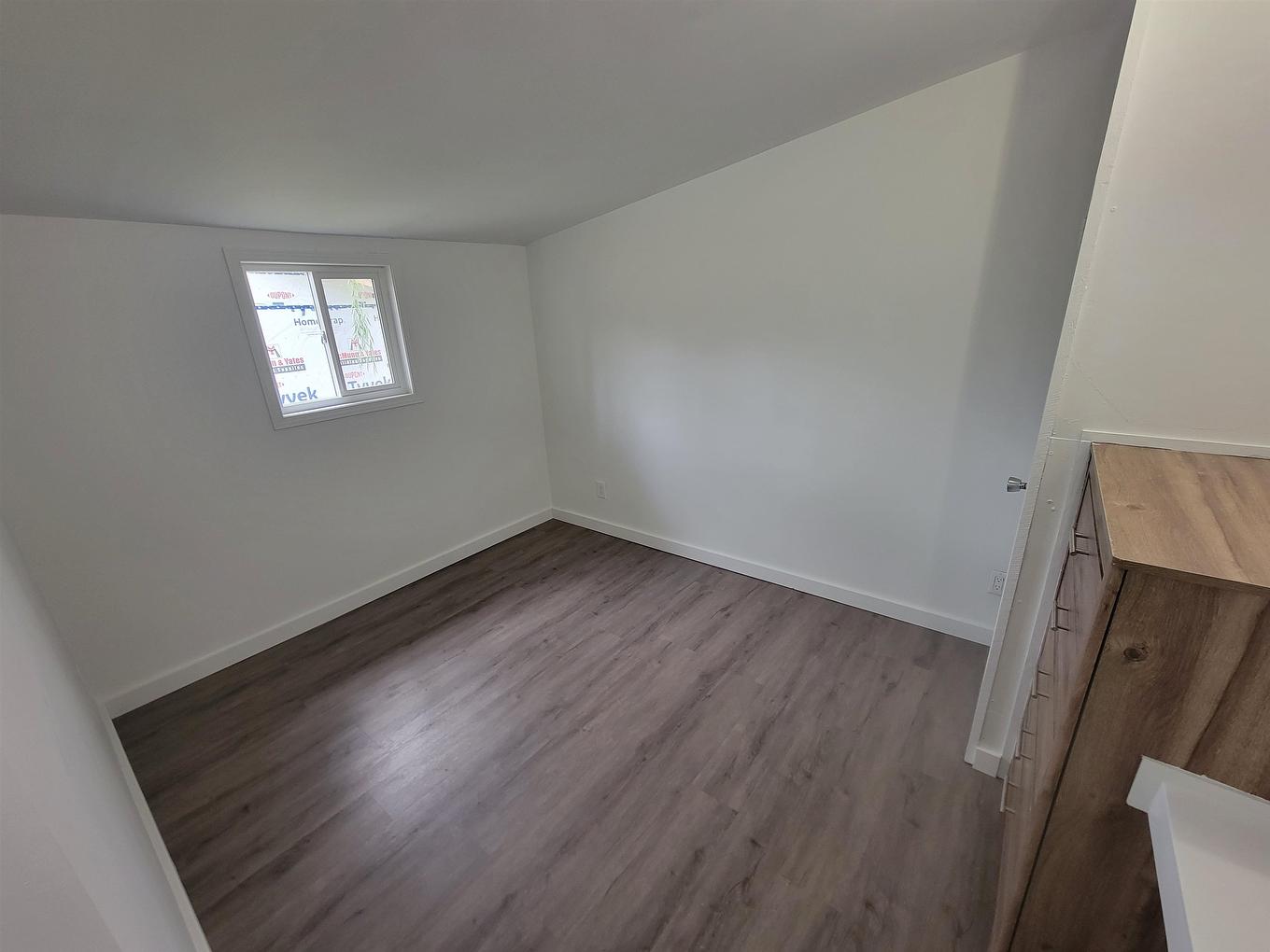 613 Third Street W, Fort Frances, ON - Indoor Photo Showing Other Room