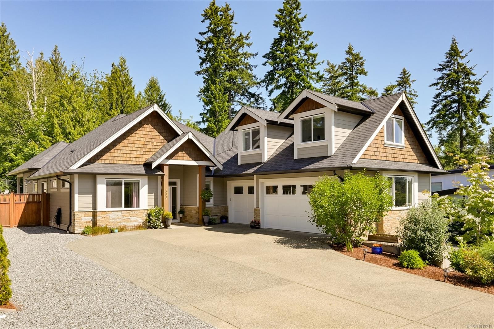 856 Hayden Pl, Mill Bay, BC