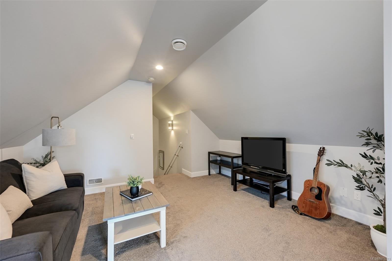 856 Hayden Pl, Mill Bay, BC