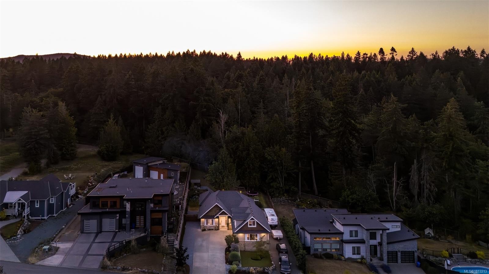 856 Hayden Pl, Mill Bay, BC